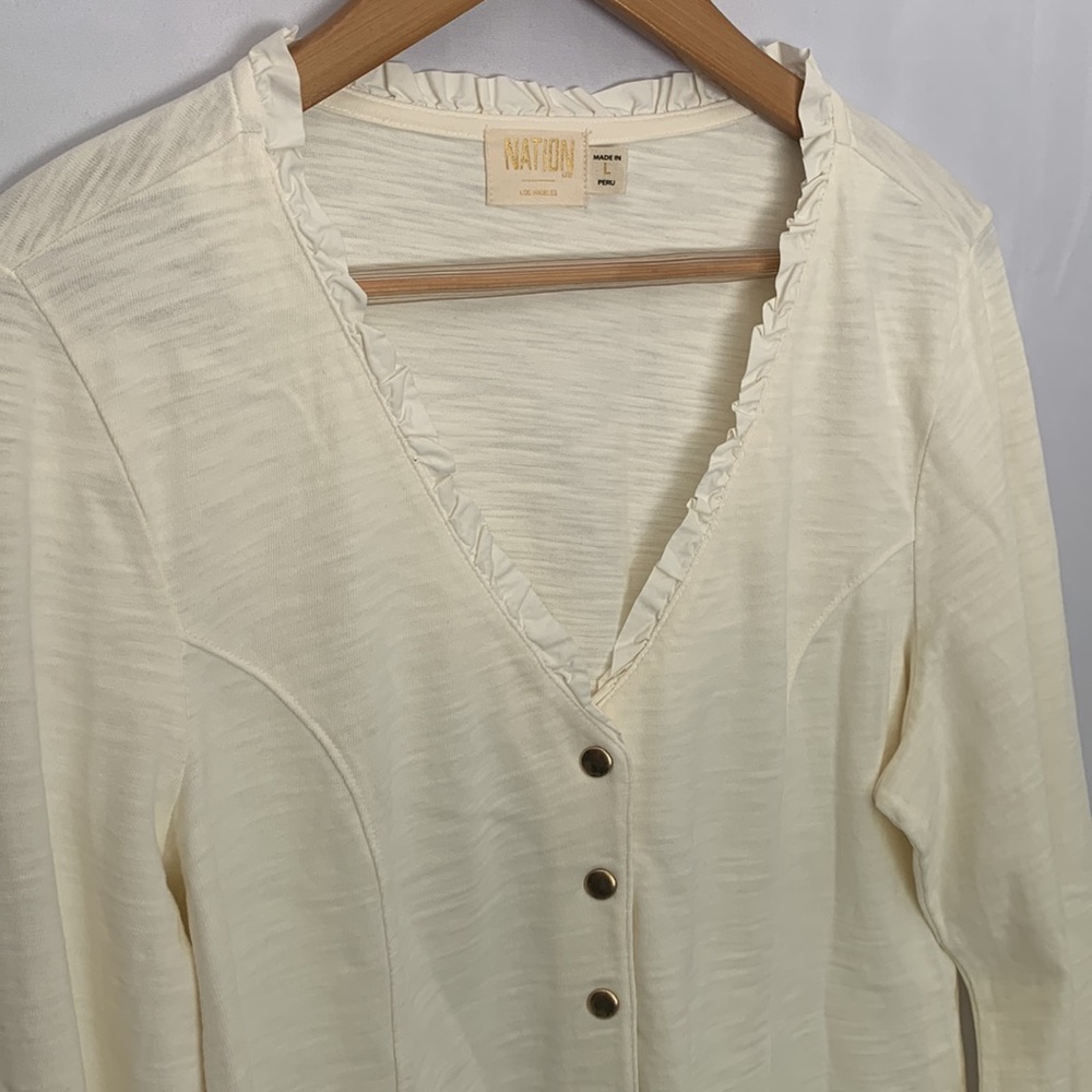 Nation LTD Ivory Gold Edwardian Snap Front Ruffle V-Neck Top Size L | - Picture 6 of 16